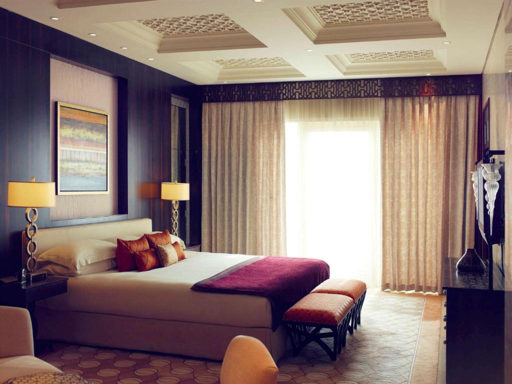 Luxury Hotel Review: Raffles Hotel, Dubai, UAE