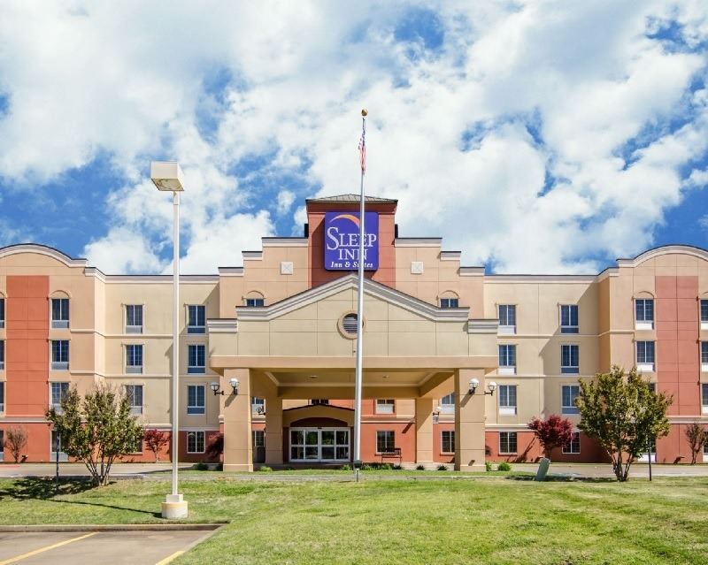 Ultimate List of Best Luxury Hotels in Springdale, Arkansan, Sleep Inn & Suites Springdale