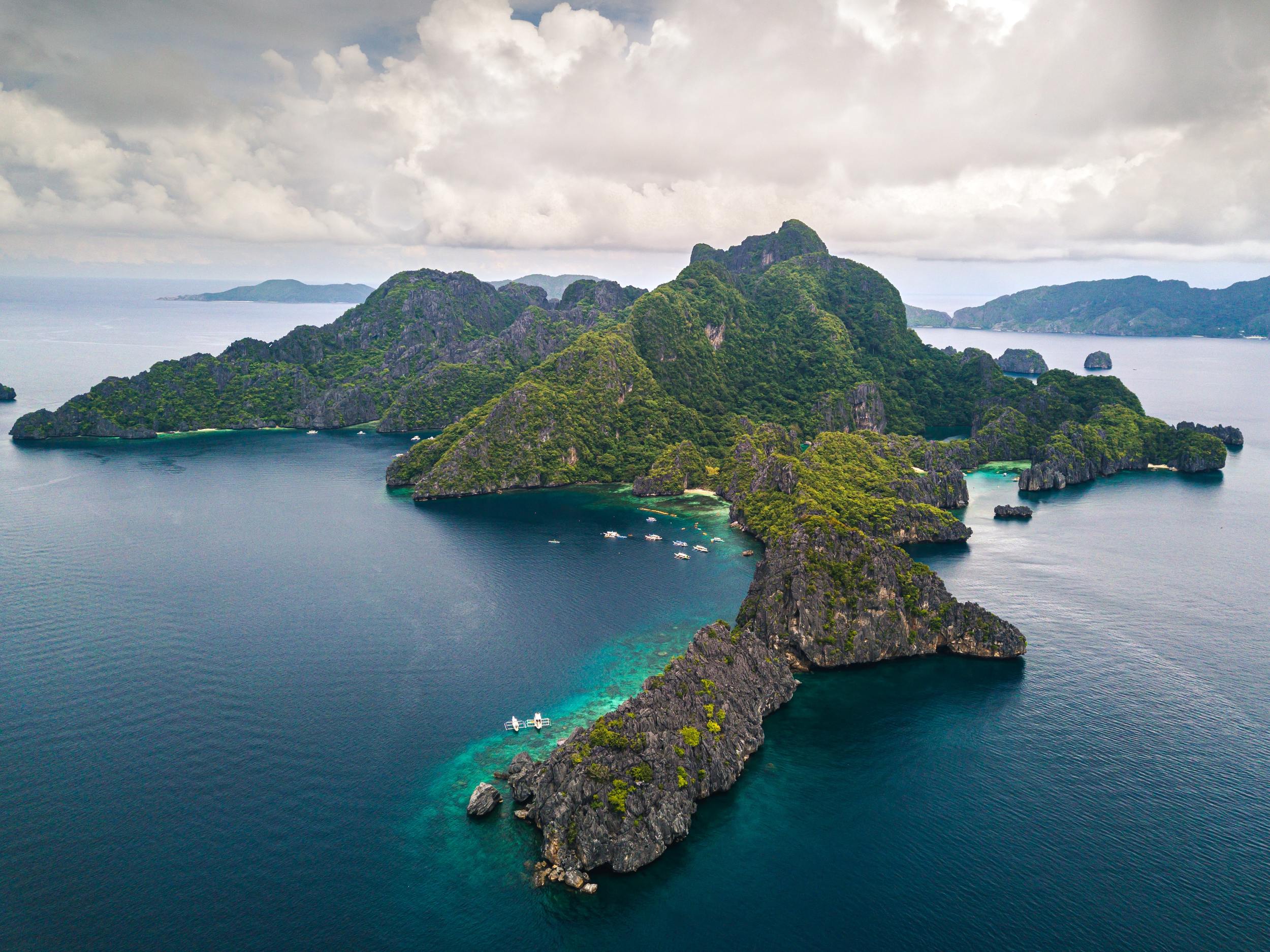 Best Sailing Destinations in the Philippines