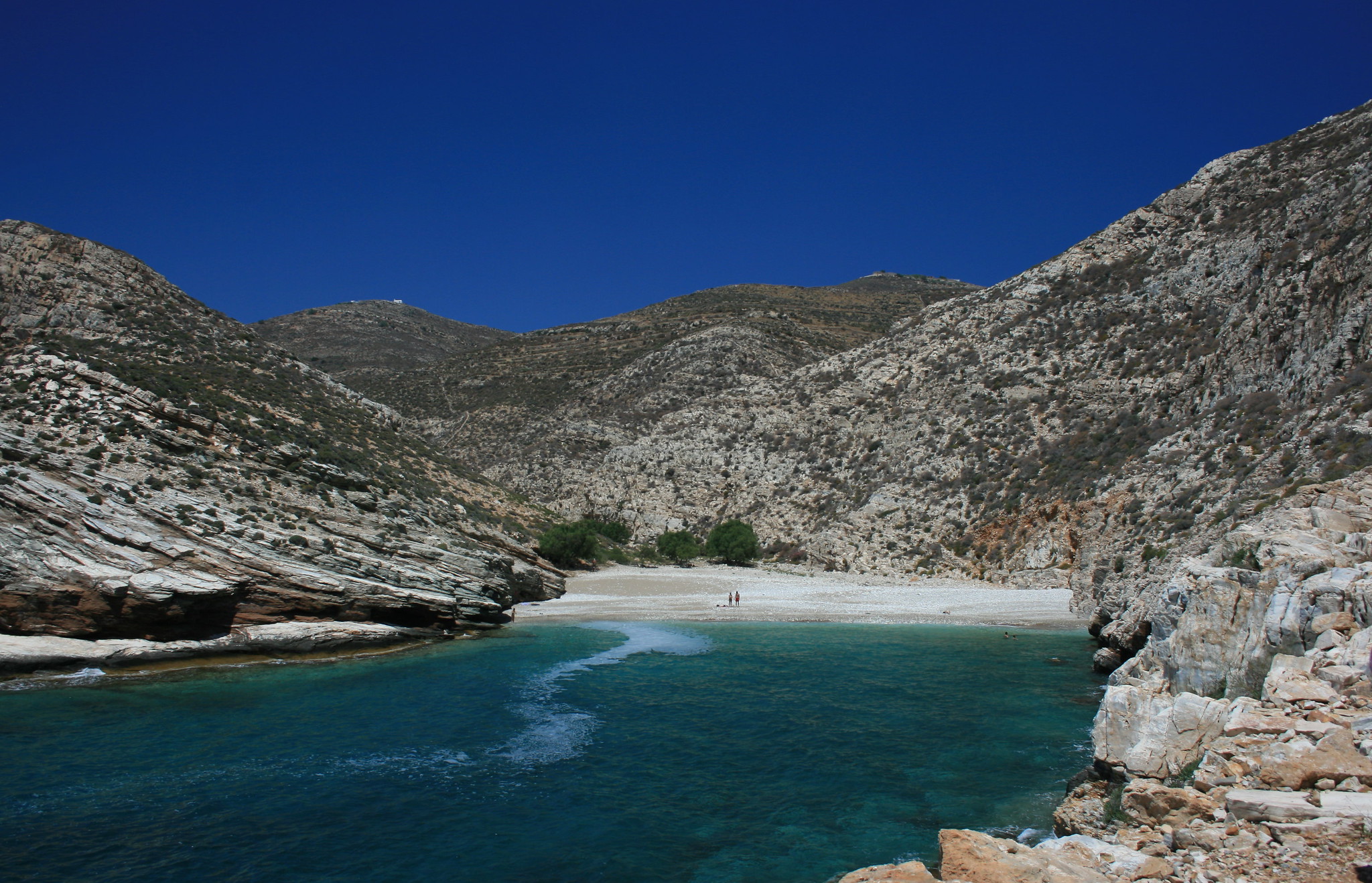 10 Best Things to do in Folegandros, Greece