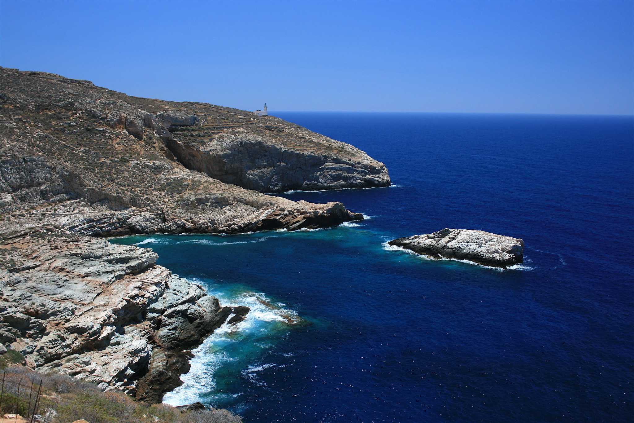 10 Best Things to do in Folegandros, Greece