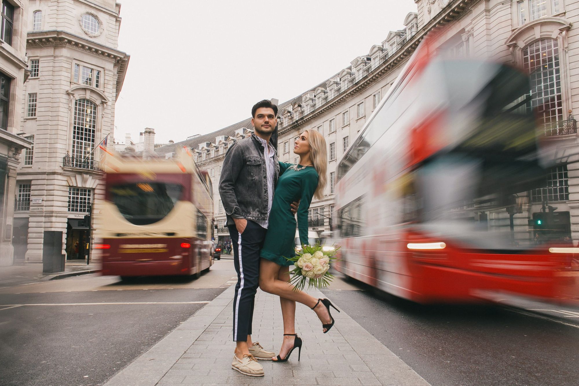 7 Stunning Prenup Themes